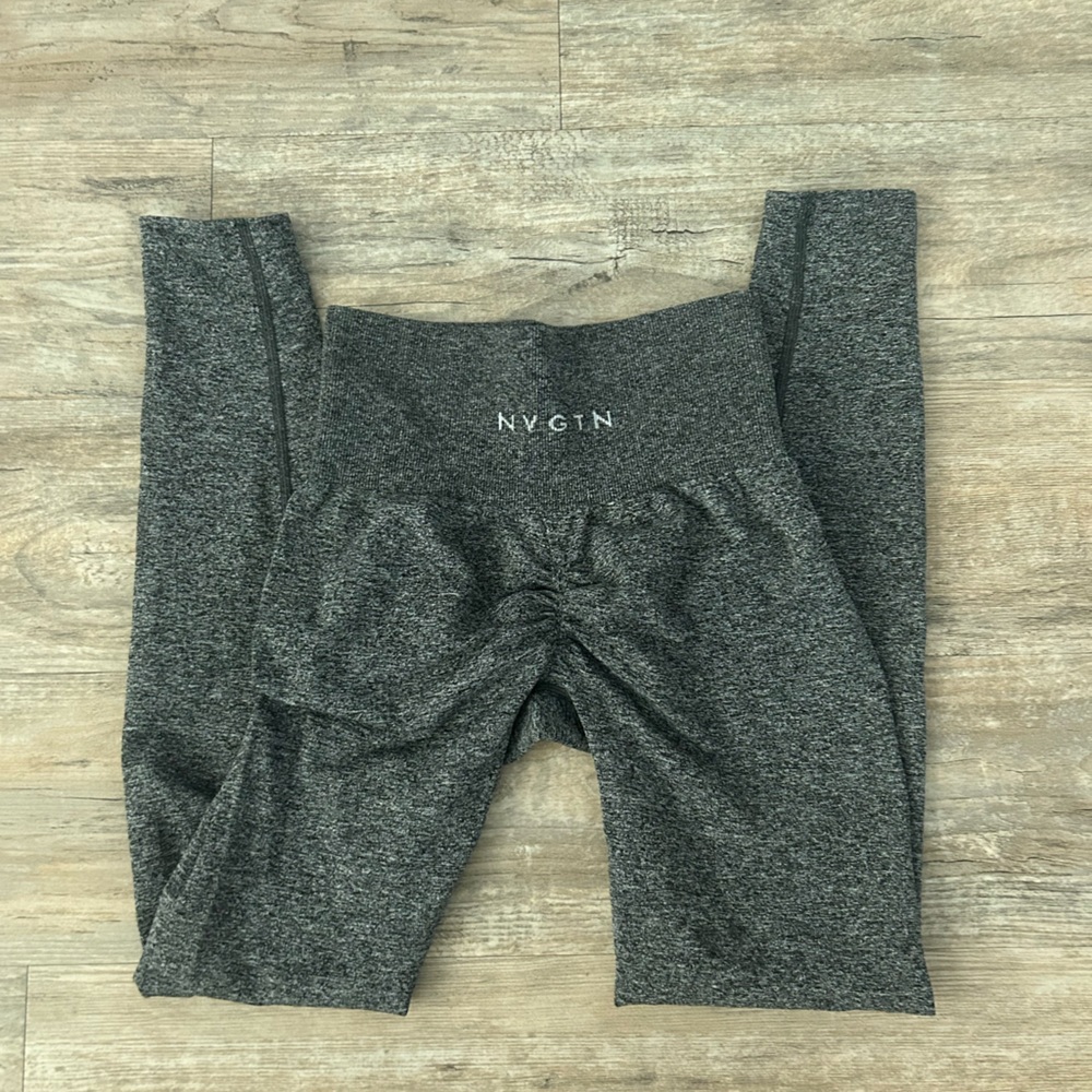 NVGTN gray scrunch seamless high waist legging size XS
